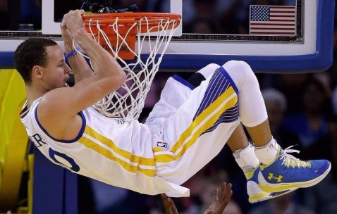 开云官方-孤胆英雄武磊，今夜，他用跑动撕碎莱比锡，用拥抱融化教练，孤胆英雄武磊，跑动撕碎莱比锡，拥抱融化教练