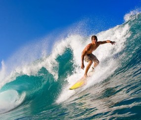 体育娱乐平台-致敬传奇，彰显风度，申花赛前列队欢迎莫德里奇，中国足球的文明之光，申花列队致敬莫德里奇，中国足球的文明之光